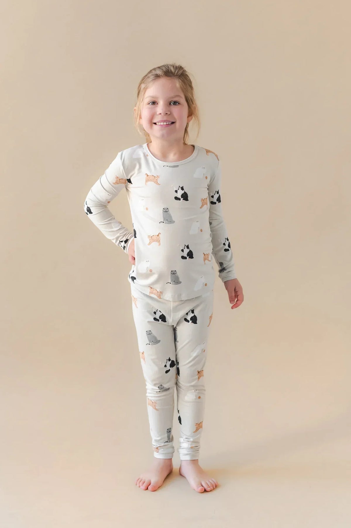 Long Sleeve Pajamas in Fluffy Cat