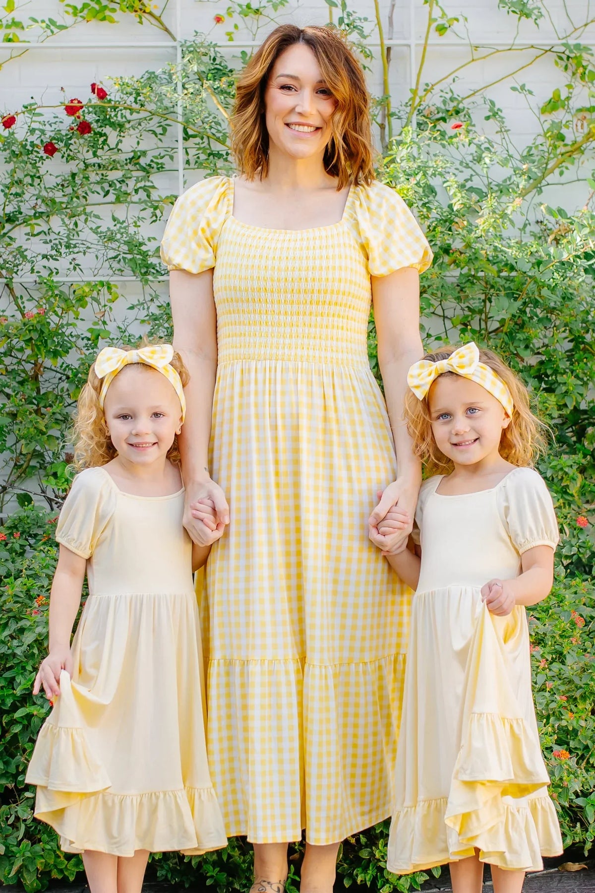 Women’s Smocked Dress in Gingham Chamomile