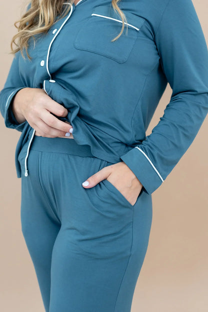 Long-Sleeved Women's Pajama Set in Atlantic with Cloud Trim