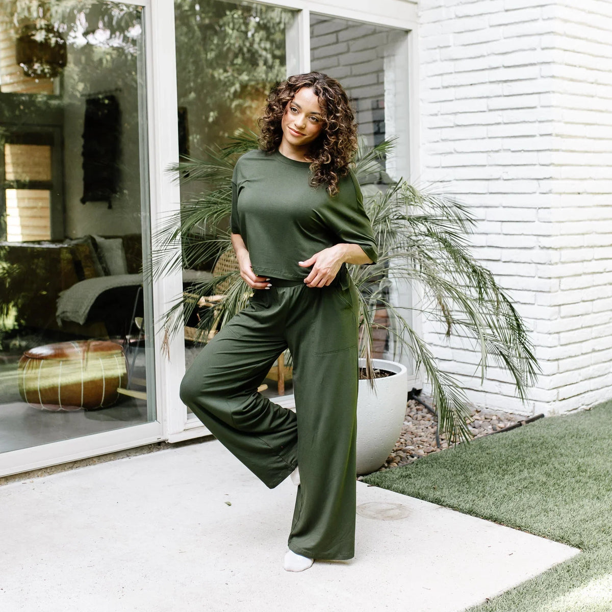 Women's Wide Leg Pant in Fir