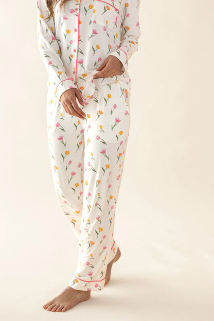 Long-Sleeved Women's Pajama Set in Tulip