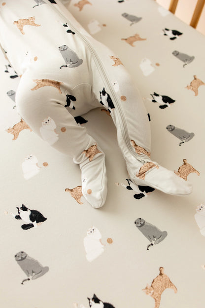 Crib Sheet in Fluffy Cat