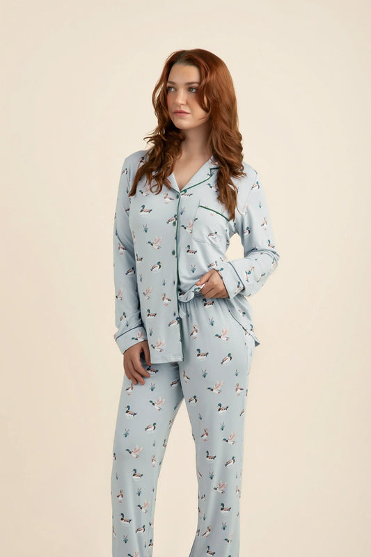 Long-Sleeved Women's Pajama Set in Mallard Duck